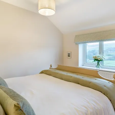 3 Bed In Horsehouse Oc-e29610 * Gammersgill
