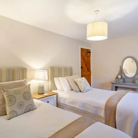 בית נופש 3 Bed In Horsehouse Oc-e29610 Gammersgill