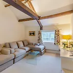 Holiday home 3 Bed In Horsehouse Oc-e29610 *